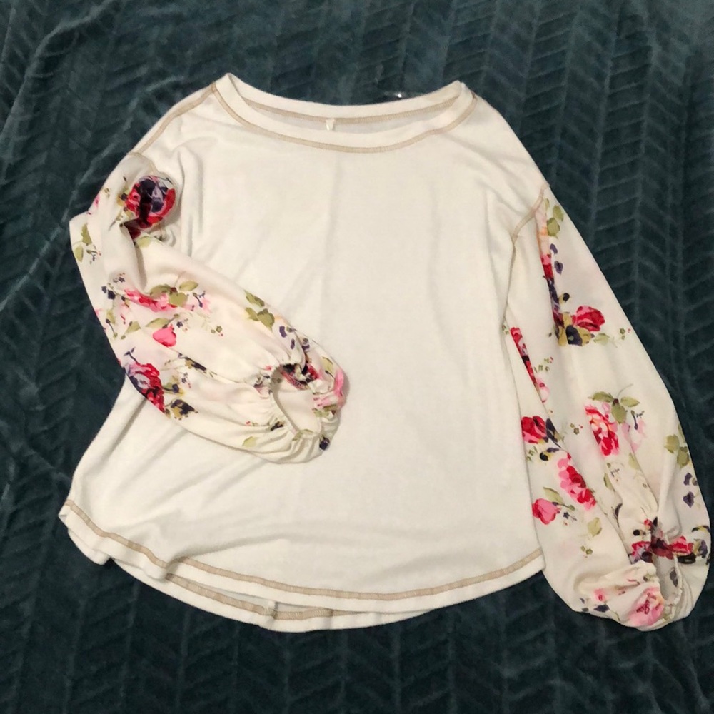 beautiful cream and floral top